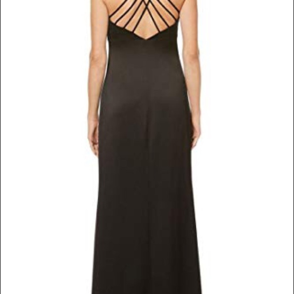 Laundry By Shelli Segal Gown